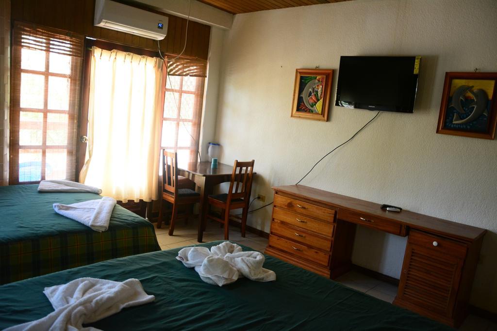 Hotel Sherwood Tela Habitación foto